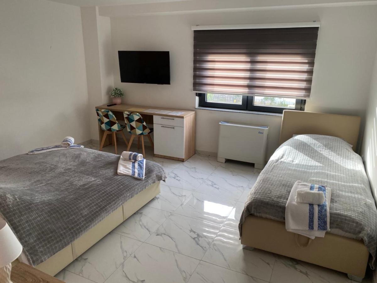Belamionix Motel Bosanski Samac Luaran gambar